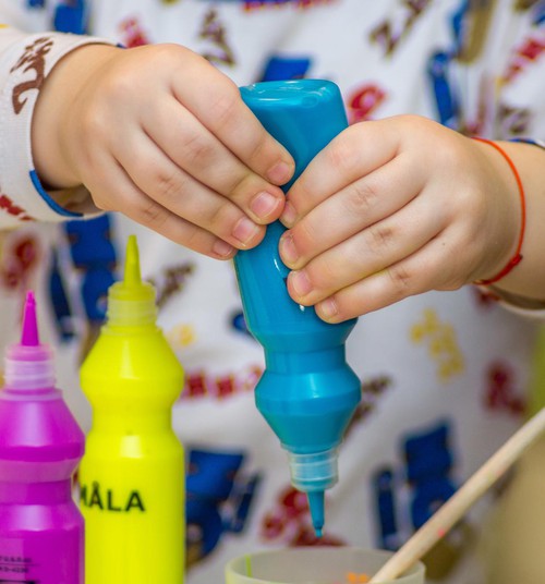 Kunstiteraapia leevendab ja lohutab, suurendab heaolu ja pakub loomelusti