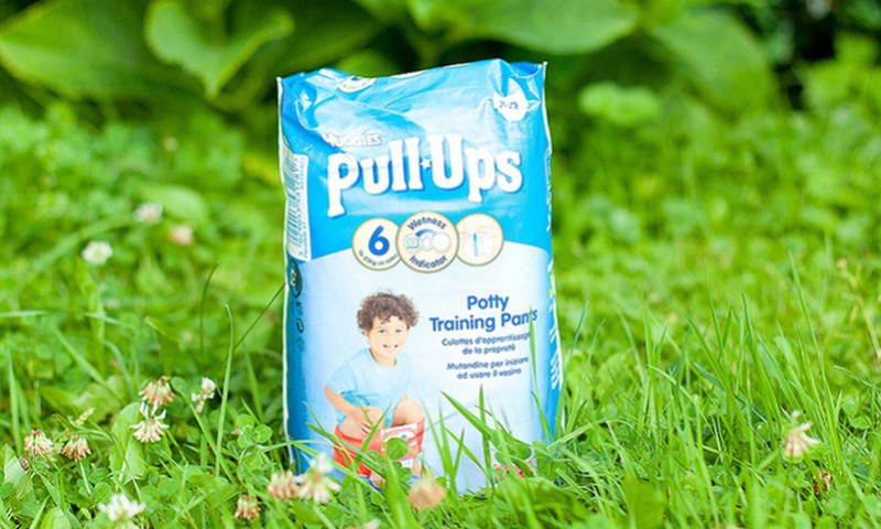 Huggies ® Pull-Ups ® püksmähkmed - et väikesed poisid saaks potiga sõbraks!