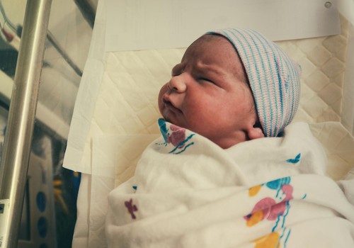 Karm reaalsus ka Eestis: raseduse ajal meelemürke tarbivatel emadel sünnivad sõltlastest lapsed