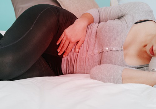 Kas pisted, torked ja pinge alakõhus on raseduse alguses normaalne?