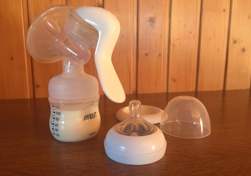 Emmede Klubi lugeja Nevel testis Philips Avent rinnapumpa