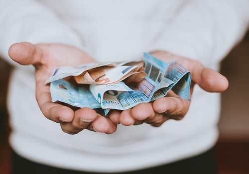 Jaanuarist vähenenud miinimumelatis tõusis aprillist veidi