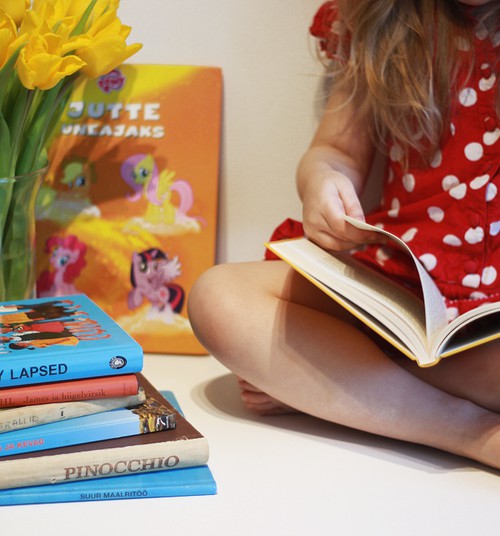 Miiu pereblogi: Lastekirjandusest, lemmikraamatutest ja lapsele lugemisest