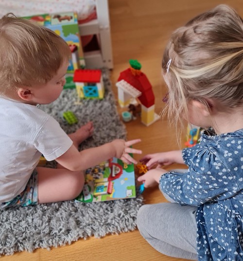 LEGO® DUPLO® Hobusetalli ja ponikodu komplekti arvustus