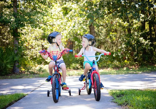 Kui vana laps võib üksi rattaga sõita?