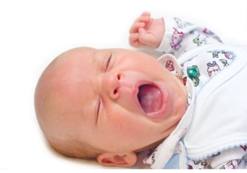 Lastepsühholoog: "mina soovitan beebit enne und nutta laskmise asemel tema juures olla ja teda lohutada!"