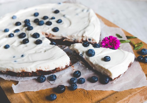 Jaanika retseptinurk: Kreeka jogurti kook mustikatega