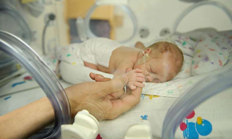 Ligi kolmandik Eesti lapsi sünnib haigena