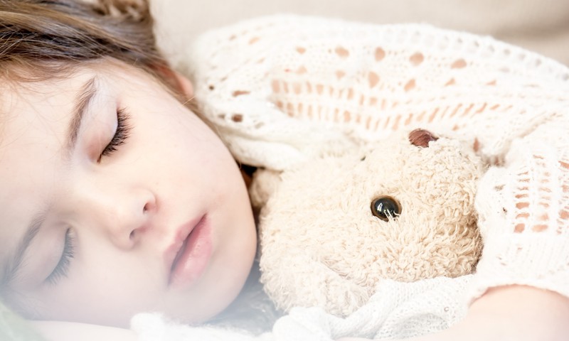 Kas lapsi tohib lasteaias magama või lamama sundida?
